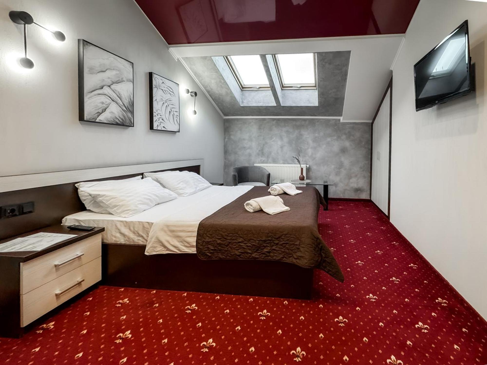 Apartments On Zaliznychna 49 이바노프란키우스크 외부 사진